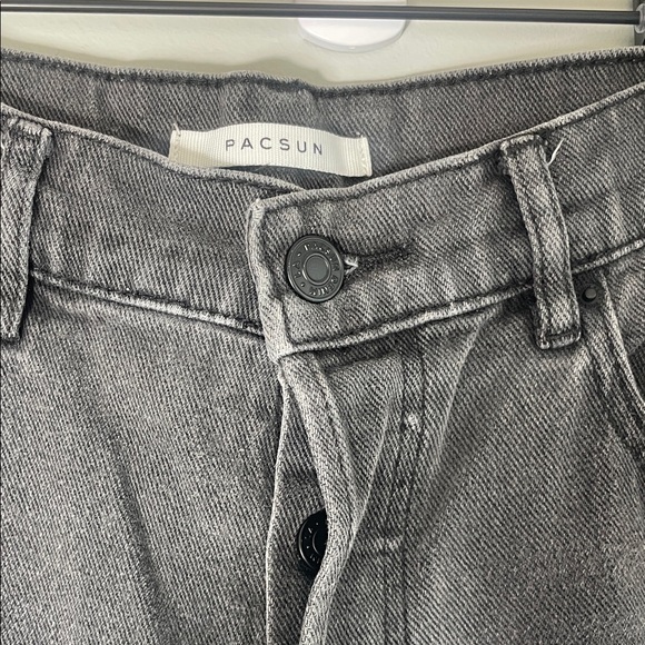PacSun Black Distressed Straight Leg Jeans - Picture 2 of 8